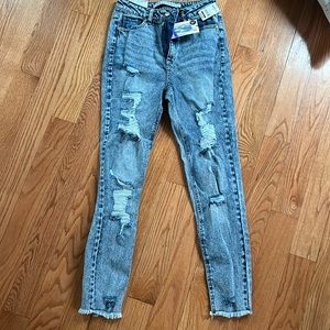 High rise mom jean